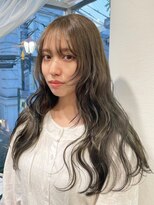 ジーナ オモテサンドウ(XENA)&nbsp;ロングヘア×韓国×オリーブアッシュ（表参道）