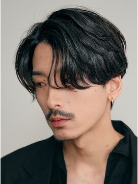 レタッチ バイ フィフス 天神大名(RETOUCH by fifth) 天神ニュアンスパーマフェザーパーマセンターパートウルフカット