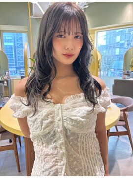 ウタ Greige＊顔周りカット