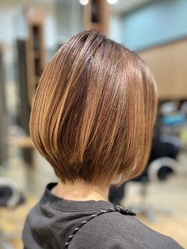 札幌白石・髪質改善・アッシュ(n)