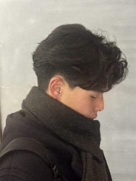 バース 河原町店(BIRTH) 韓国へアカルマパーマワックスなしセンターパート黒髪ウルフ