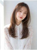 抜け感のあるレイヤースタイル