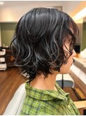 くせ毛を活かすオシャレショート