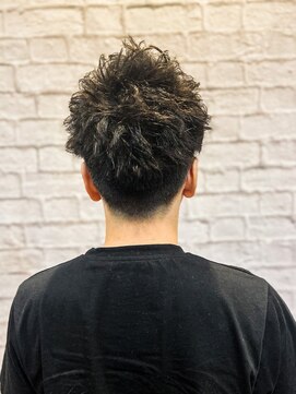 銀座マツナガ 新宿野村ビル店 ツイストアップバング