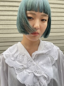 リル(Lilu) 2021 ハイトーンボブ×オン眉　クロカワケンタ