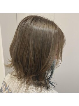 エイトサカエ 栄店(EIGHT sakae) 【EIGHT nagoya】インナーカラー/インナーハイライト/水色