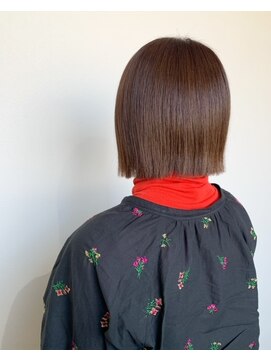 ノルン(norn) パツッとボブ