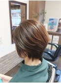 ショートカット/明るい白髪染め