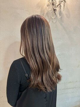 エイミーバイアフロート(amie by afloat) ハイライトロングレイヤー