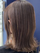 クラルス(CLARUS)&nbsp;大人ミディアムボブ＆グレージュカラー