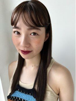 スヴニール(souvenir)の写真/骨格や雰囲気に合わせ、顔周りに束感や動きをつけて雰囲気あるお洒落ヘアに！プチイメチェンにもおすすめ◎