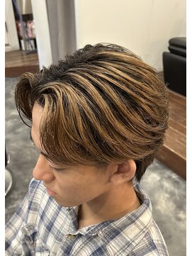 ビーテックバイゼン(B TECH by Zen) センターパートスタイル