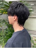ツーブロック　ウルフ　無造作ヘア　黒髪ショート　20代30代