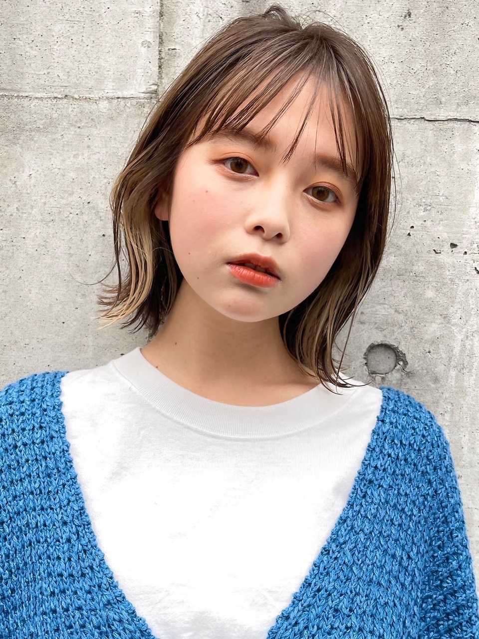 ノイカーム(noi Calm) 顔周りレイヤーカットくびれヘアミルクティーベージュカラー