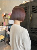 切りっぱなしミニボブ透明感ピンクブラウン縮毛矯正ストレート