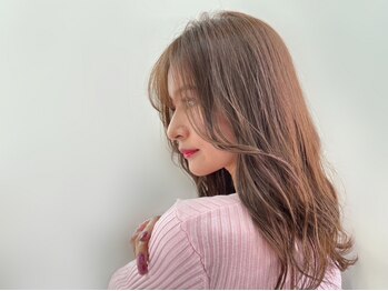 ウェグ 難波(WEG)の写真/最旬トレンドを取り入れた、顔周りスタイルをご提案！あなたの魅力を最大限に引き出す、カット技術が自慢♪