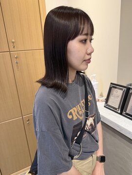 スムーク(smuk) 【smuk/釣部宥依】パツッとボブ/ラベンダーグレージュ