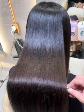 リール 銀座(R'EEL) ブリーチ縮毛矯正/縮毛矯正/髪質改善/前髪/顔まわり