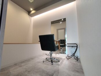 ルンルン(LUNRUN)の写真/女性スタイリストのみの少人数サロンで、あなただけのマンツーマン施術を☆