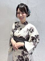 シェリ(Cheri)&nbsp;【Amani】ふわふわサイドシニヨン