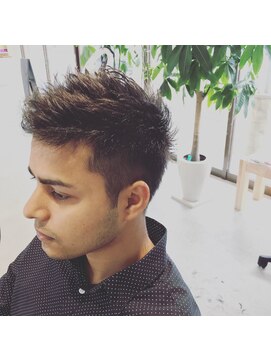 ヘアスペースソル(Hair space SOL/) スクエアーベリーショート