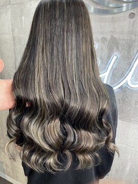 トゥルークリエイション 北千住(True Creation--) アッシュハイライト