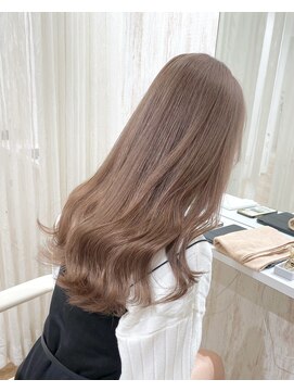 フリーラ 表参道(freera) @kamiishi_freera ケアブリーチカラー ショコラブラウン