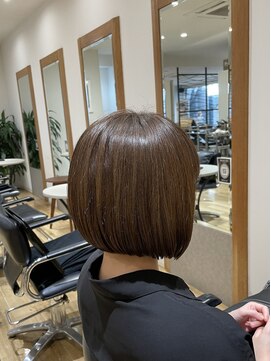 ビエン(bien) 頭が小さく見える☆ミニボブ☆