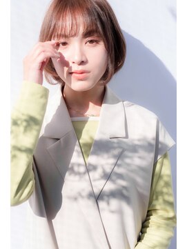 ラフ 八乙女(Rough) 大人ガーリー/ダークアッシュ/ミディアムレイヤーカット/八乙女