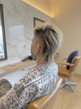 ラポールヘアー(rapport hair) サイドパート×ウルフレイヤー＊