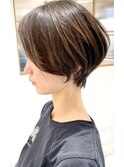 大人ショートレイヤー/耳かけ/白髪ぼかし/髪質改善30代40代50代