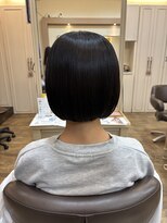 アルターリール(aL ter Rire)&nbsp;黒髪/ボブルフ/ネビージュ/小顔/ワンレン