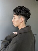 トルネード(TORNADO)&nbsp;外国人風フェードパーマ 刈り上げパーマ ワイルドパーマ S131