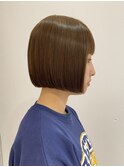 【YOKE】切りっぱなしボブミニボブくすみベージュブリーチ無し