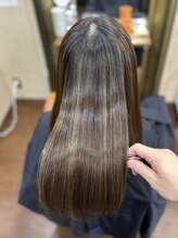 イザ トーキョー(IZA TOKYO) メルティーカラー/フェミニンロング/似合わせカットミディアム