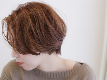 エフ コレクション 摂津店(F collection)の写真/【正雀駅すぐ】暗くするだけが白髪染めじゃない！白髪を馴染ませることも◎40代50代の方にも人気です！！