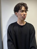 ルッツ(Lutz)&nbsp;ゆるやかパーマ