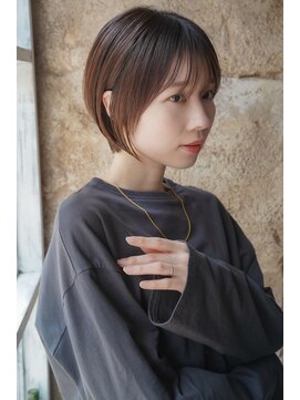 カライングドゥ(ing deux) 大人可愛い20代30代40代黒髪前下がりショートボブ丸みショート◎