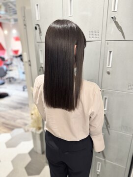 ロロネー 天満(Lolonois) 【Lolonois天満】カラーで髪質改善（釣本竜哉）