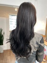 ビビバイベル(BiVi by BHEL)&nbsp;桑名ロングレイヤーカットハッシュカット透明感カラー重めロング