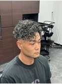 メッシュ／パーマ／スキンフェード