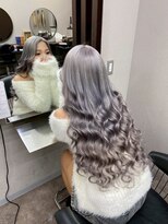 エミーバイモアムー(Emmie byMoremuu)&nbsp;【YU-TA】ホワイトシルバー