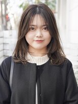 ビュートリアム 福岡(BEAUTRIUM) ミディアムレイヤー/似合わせ/顔周り/シースルーバング【福岡】