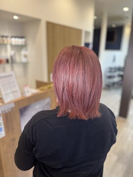 クロエバイラヴィズム 郡山さくら通り店(CLOE by LUVISM) ピンクベージュカラー