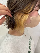 シロ(SiLO)&nbsp;スッキリボブ×チラ見せ可愛いyellow