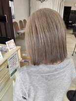 ウェルズ グランデ 田原本店(Well's GRANDE)&nbsp;艶感残るグレージュカラー