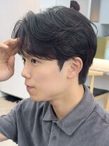 フィフス 大分(fifth)&nbsp;大分フェザーパーマニュアンスパーマメンズカットセンターパート