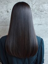 ヘアセラピー サラ(hair therapy Sara)&nbsp;透明感のあるアッシュロング