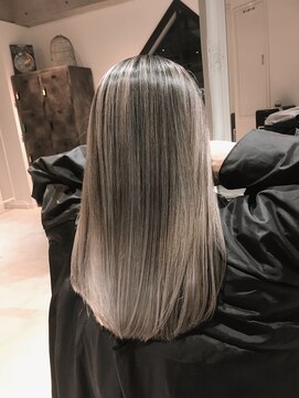 アディクト 綾瀬(ADDICT) 【ADDICT YuuYa】コントラストバレイヤージュ_プラチナブロンド