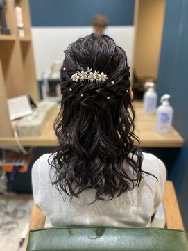 ヘアサロンアンドヘアメイクディー(hair salon hair make D) 仙台D　ヘアセット　ゆるっとハーフアップアレンジ
